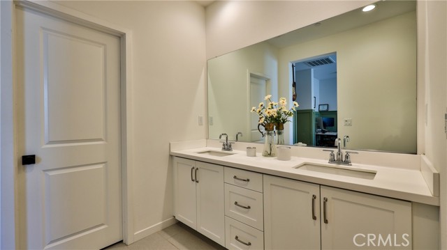Detail Gallery Image 21 of 49 For 4173 Horvath St #105,  Corona,  CA 92883 - 3 Beds | 2/1 Baths
