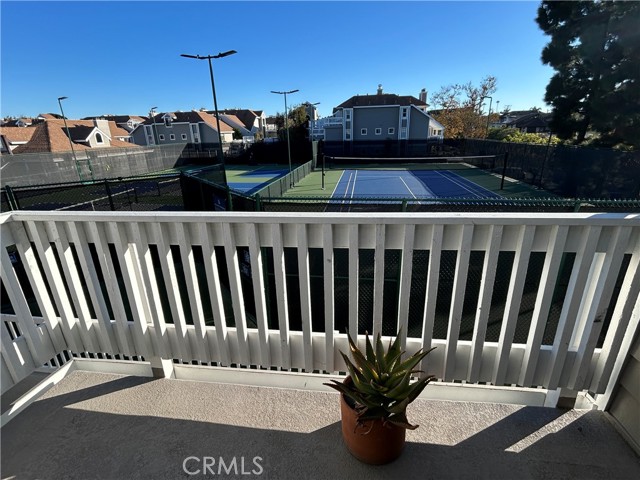 Detail Gallery Image 18 of 23 For 4682 Warner, Huntington Beach,  CA 92649 - 2 Beds | 2 Baths