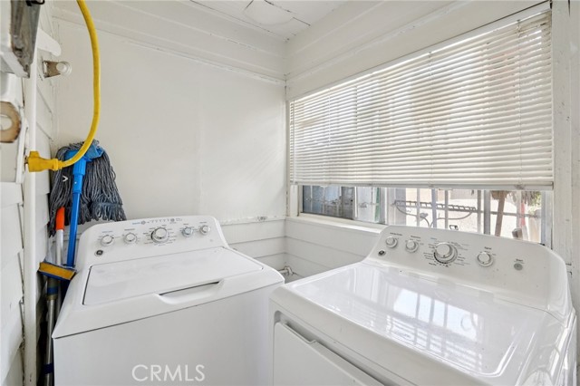 Detail Gallery Image 11 of 14 For 3970 Dalton Ave, Los Angeles,  CA 90062 - 2 Beds | 2 Baths