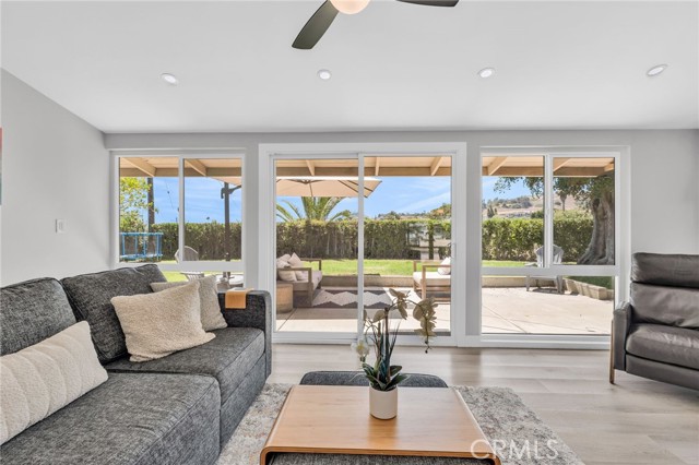 1801 W Chandeleur Drive, San Pedro CA: https://media.crmls.org/medias/c120c798-73ff-4c88-a0eb-35641e5609e4.jpg