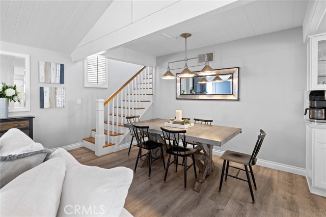 412 Colton Street, Newport Beach CA: https://media.crmls.org/medias/c1229970-273a-4db6-a353-584120326df7.jpg