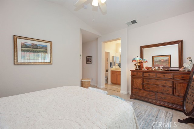 Detail Gallery Image 17 of 25 For 7397 Village Way, Yucca Valley,  CA 92284 - 3 Beds | 2 Baths