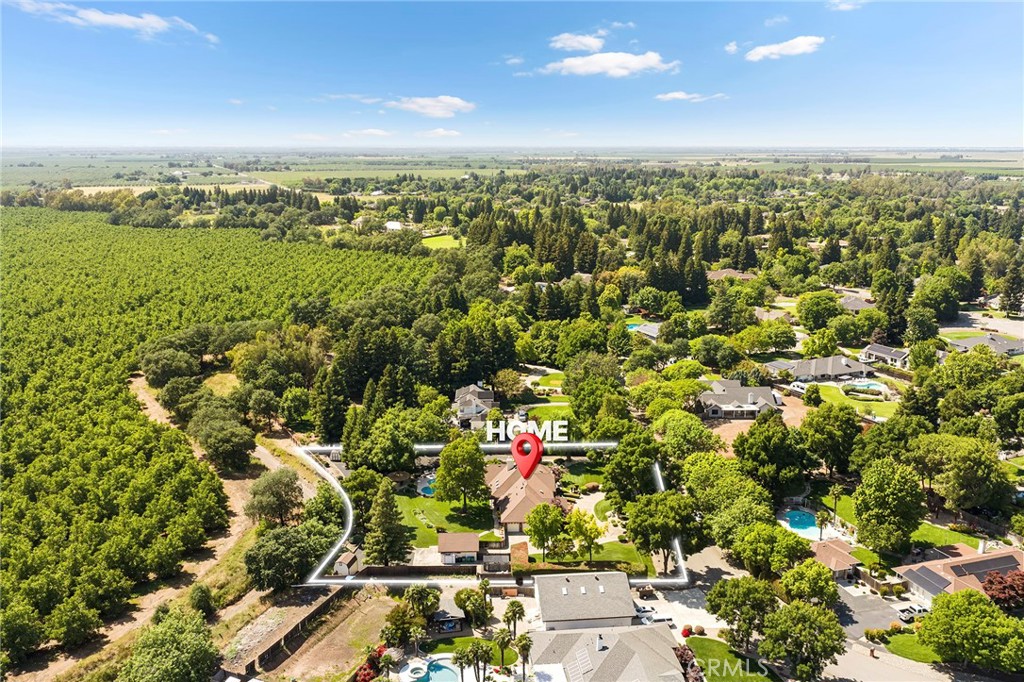 https://media.crmls.org/medias/c1239681-3ed8-45bd-9dc5-f15183731b81.jpg?preset=X-Large
