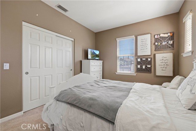 26821 Peppertree Drive, Valencia CA: https://media.crmls.org/medias/c123f6a1-d3bc-443d-9a1a-d50af758cec0.jpg