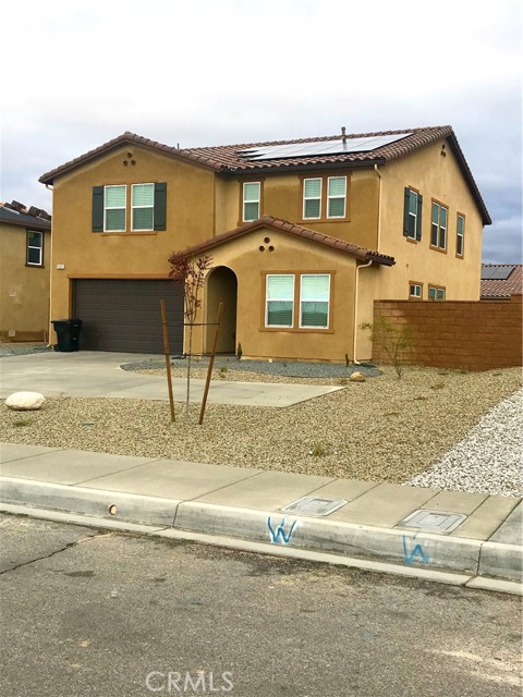 Detail Gallery Image 2 of 34 For 16031 Cordova, Victorville,  CA 92394 - 6 Beds | 2/1 Baths