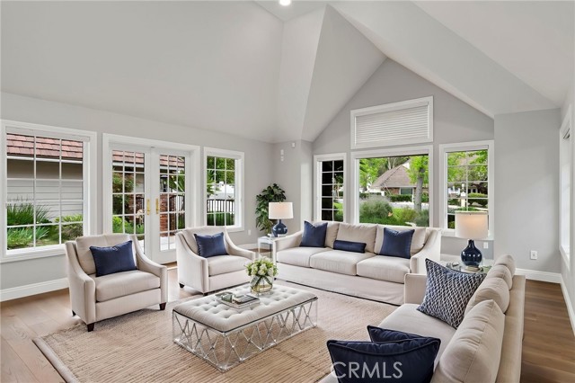 19021 Canyon Drive, Villa Park CA: https://media.crmls.org/medias/c124f26e-d843-4e8a-b4f0-2d20998b68bc.jpg