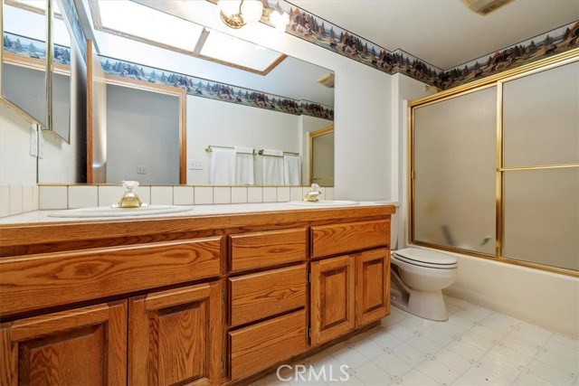 42784 Edelweiss Drive, Big Bear Lake CA: https://media.crmls.org/medias/c125455c-e8d3-447d-b56e-b443684b5cef.jpg