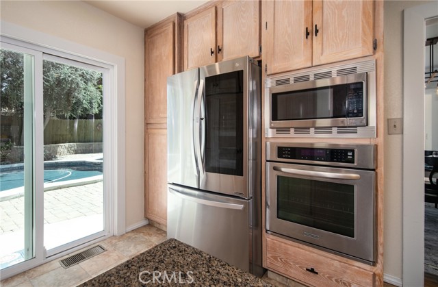 Detail Gallery Image 9 of 18 For 1625 W Fern Ave, Redlands,  CA 92373 - 2 Beds | 1 Baths