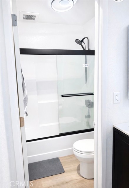 Detail Gallery Image 12 of 26 For 1605 Hotel Cir #B 107,  San Diego,  CA 92108 - 1 Beds | 1 Baths