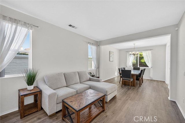 Detail Gallery Image 6 of 58 For 45160 Jumi Cir, Temecula,  CA 92592 - 4 Beds | 3 Baths