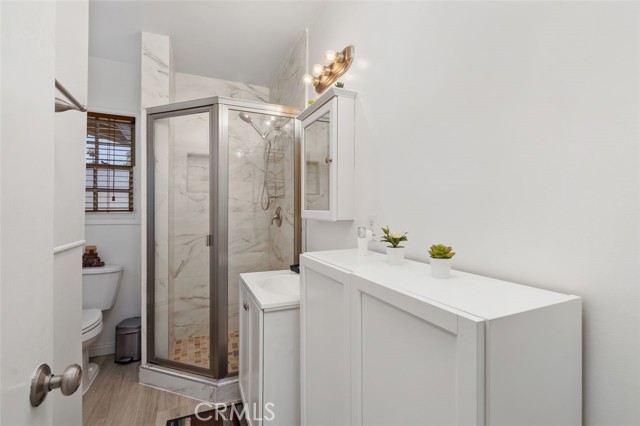 Detail Gallery Image 17 of 33 For 420 E Colorado Ave, Glendora,  CA 91740 - 3 Beds | 2 Baths