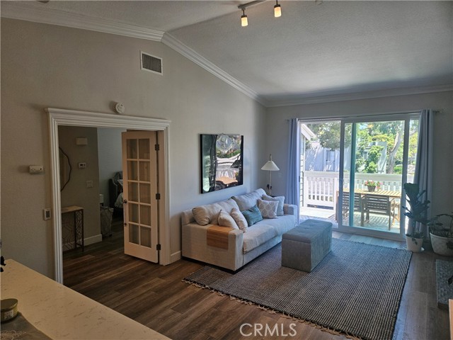 12042 Sylvan, Fountain Valley CA: https://media.crmls.org/medias/c126bd58-986b-443b-8414-b9ee1cd53fe7.jpg