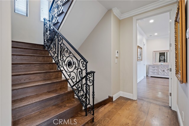 1407 S Catalina Avenue, Redondo Beach CA: https://media.crmls.org/medias/c126d971-f620-4dcd-95dd-20ffd6a3c2bf.jpg
