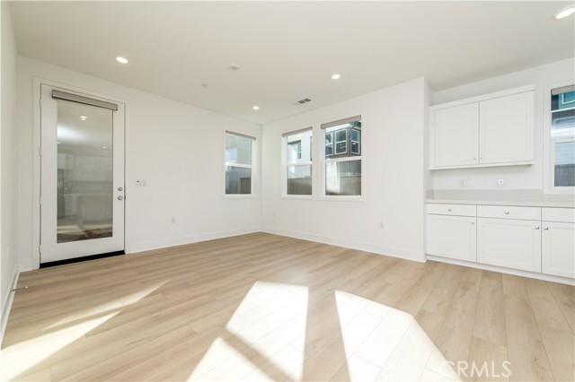 330 Proctor, Irvine CA: https://media.crmls.org/medias/c1275153-061b-437b-989c-7943c62d0548.jpg