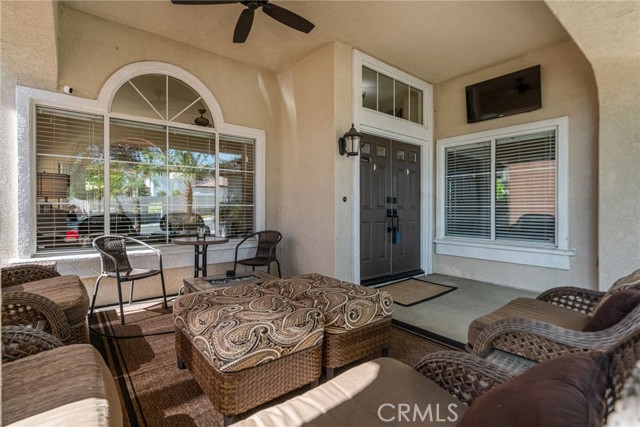 Detail Gallery Image 6 of 74 For 40071 via Espana, Murrieta,  CA 92562 - 5 Beds | 3 Baths