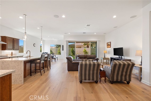 Detail Gallery Image 14 of 46 For 27 Medoc, Rancho Mirage,  CA 92270 - 2 Beds | 2/1 Baths