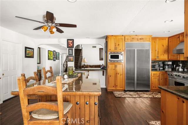 17927 Sun Hill Drive, Yorba Linda CA: https://media.crmls.org/medias/c1289d89-1b3a-4757-8a8a-51234542e6b4.jpg
