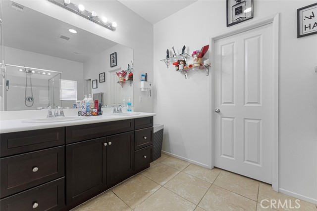 26833 Calico Court, Winchester CA: https://media.crmls.org/medias/c128f522-6616-497b-8424-19cb03782171.jpg