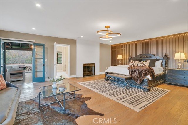 1812 Linda Vista Avenue, Pasadena CA: https://media.crmls.org/medias/c12945e8-c6a4-4aa2-832b-d4b2f3c52b95.jpg