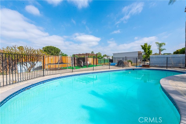 4759 Cochran Street, Simi Valley CA: https://media.crmls.org/medias/c12a9e54-52d1-4dcc-a434-e1a7dc94e273.jpg