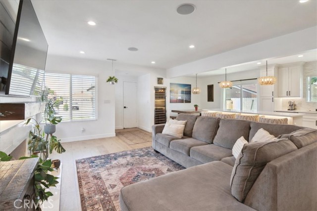 4836 W 134th Place, Hawthorne CA: https://media.crmls.org/medias/c12aca89-db1a-438d-b667-66ae53bfe39c.jpg