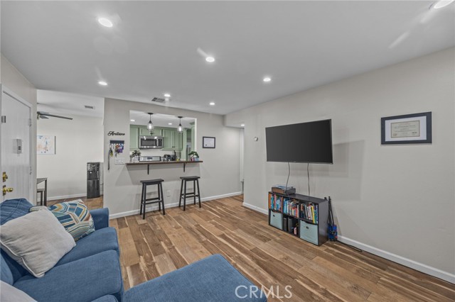 Detail Gallery Image 11 of 26 For 1800 E Old Ranch #115,  Colton,  CA 92324 - 2 Beds | 2 Baths