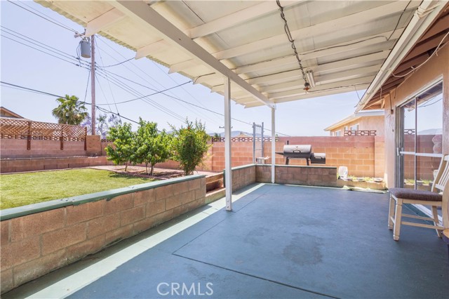 Detail Gallery Image 19 of 27 For 27852 Rosamond, Canyon Country,  CA 91351 - 4 Beds | 2 Baths