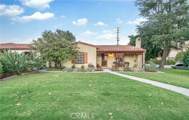 Detail Gallery Image 3 of 65 For 5702 Camellia Ave, Temple City,  CA 91780 - 6 Beds | 4/1 Baths