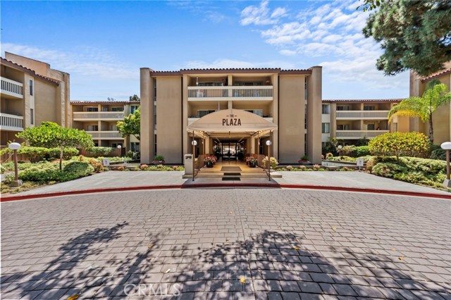 Detail Gallery Image 9 of 27 For 1885 Diamond Street #2-234,  San Diego,  CA 92109 - 2 Beds | 2 Baths