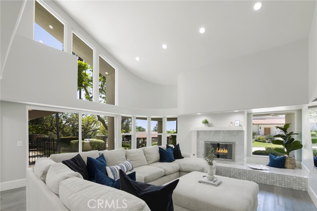 5081 Gateway Road, Rancho Cucamonga CA: https://media.crmls.org/medias/c13278eb-f469-4485-a70e-e2ca802b0ec8.jpg