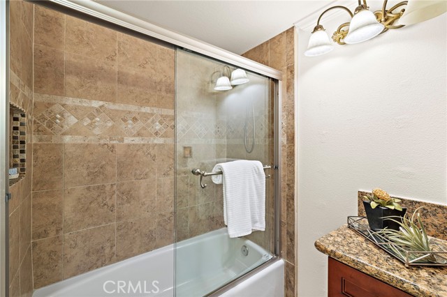 Detail Gallery Image 14 of 22 For 439 Avenida Sevilla a,  Laguna Woods,  CA 92637 - 2 Beds | 2 Baths