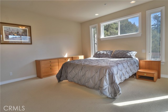 Detail Gallery Image 17 of 37 For 237 E Zermat Dr, Crestline,  CA 92325 - 4 Beds | 3/1 Baths