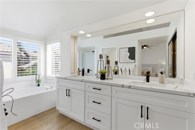 Detail Gallery Image 27 of 47 For 136 Encantado, Rancho Santa Margarita,  CA 92688 - 3 Beds | 2/1 Baths