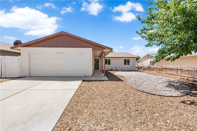 37317 53rd E Street, Palmdale CA: https://media.crmls.org/medias/c134ed4b-fc60-4050-9fb1-fabc0e002976.jpg