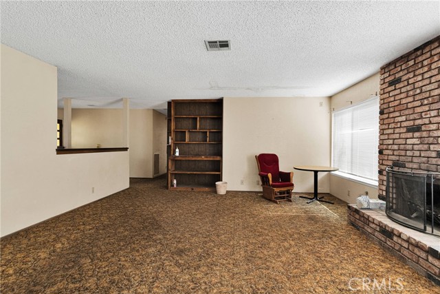 Detail Gallery Image 10 of 34 For 14122 Pawnee Rd, Apple Valley,  CA 92307 - 3 Beds | 2 Baths