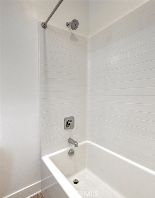 230 Sora, Irvine CA: https://media.crmls.org/medias/c13593a1-e0d5-44a3-bb5f-2f0e77e73d5f.jpg