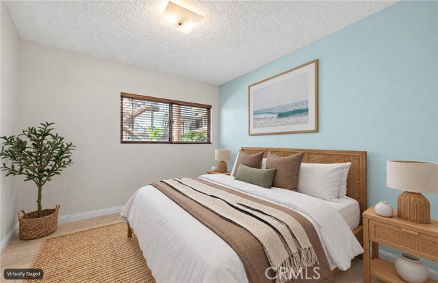 333 Junipero Avenue, 1C photo 33
