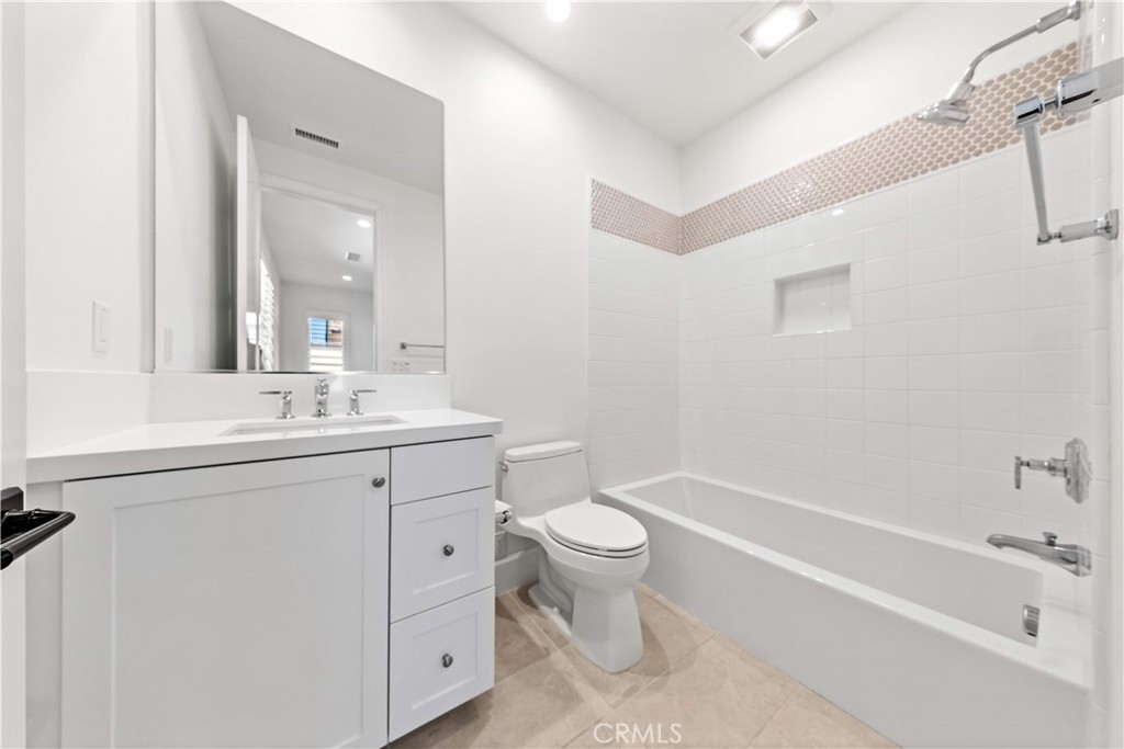 MLS #OC26152221 image #31