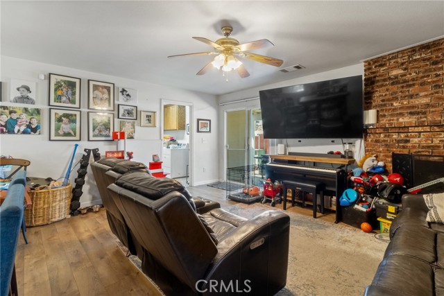 Detail Gallery Image 12 of 29 For 3110 Mckee Rd, Merced,  CA 95340 - 3 Beds | 3/1 Baths