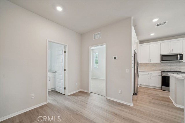 1553 Stratus Drive, Pomona CA: https://media.crmls.org/medias/c1386aa3-2bda-44a6-8589-33dfead905d0.jpg