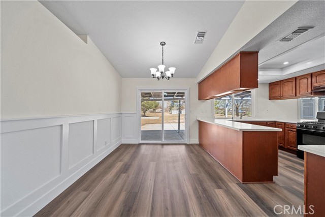 Detail Gallery Image 8 of 59 For 37564 97th St, Littlerock,  CA 93543 - 4 Beds | 2 Baths