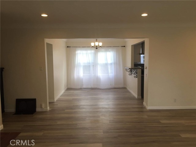 Detail Gallery Image 7 of 35 For 11810 Broadway, Whittier,  CA 90601 - 2 Beds | 1 Baths