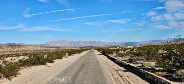 Detail Gallery Image 3 of 4 For 801 Valle Vista Rd., Twentynine Palms,  CA 92277 - – Beds | – Baths