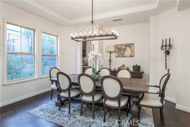 2159 Hathaway Avenue, Westlake Village CA: https://media.crmls.org/medias/c13b9cc7-8e69-49dc-90a5-441ba5f4e299.jpg