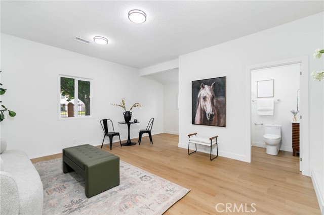 Detail Gallery Image 17 of 22 For 15643 Lassen, North Hills,  CA 91343 - 4 Beds | 3 Baths