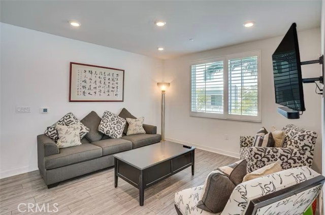 Detail Gallery Image 3 of 16 For 1871 S Union St #75,  Anaheim,  CA 92805 - 3 Beds | 2 Baths