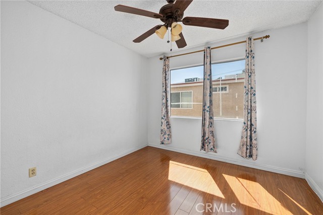 14287 Foothill Blvd, 31 photo 8