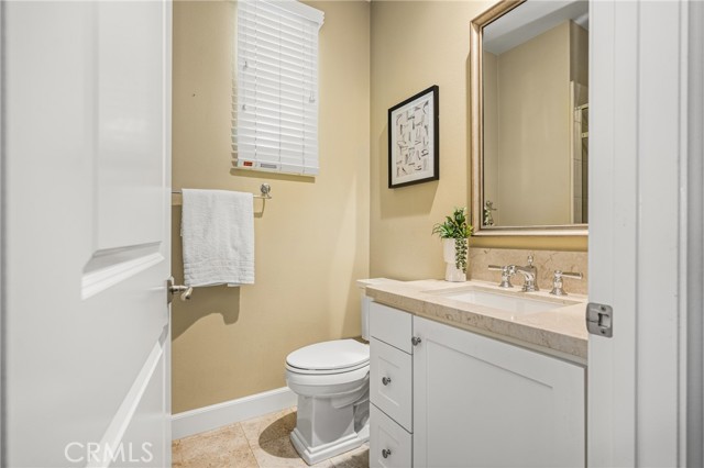 Detail Gallery Image 14 of 41 For 112 Mangrove Banks, Irvine,  CA 92620 - 4 Beds | 3 Baths