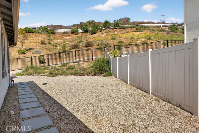 3021 Jicarilla Drive, Fallbrook CA: https://media.crmls.org/medias/c13cc3b3-e5f9-4dda-ba60-4734a01a176f.jpg