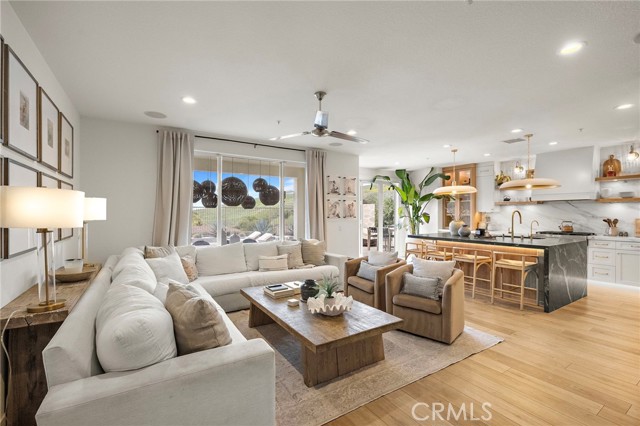 Detail Gallery Image 8 of 38 For 1512 Camino Reservado, San Clemente,  CA 92673 - 5 Beds | 4 Baths